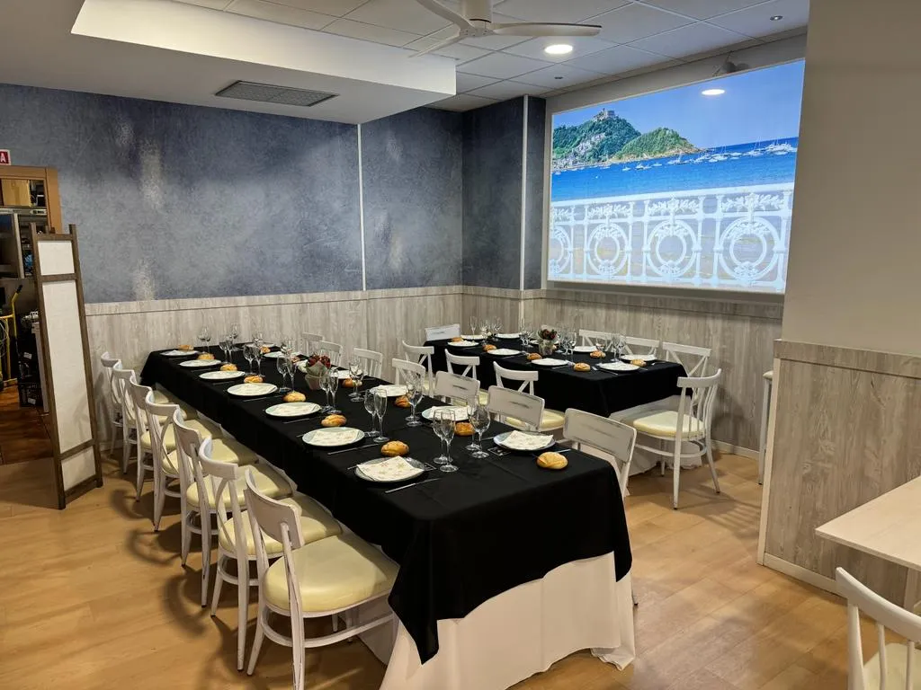 ️ En Blanko Taberna restaurant in Pinto