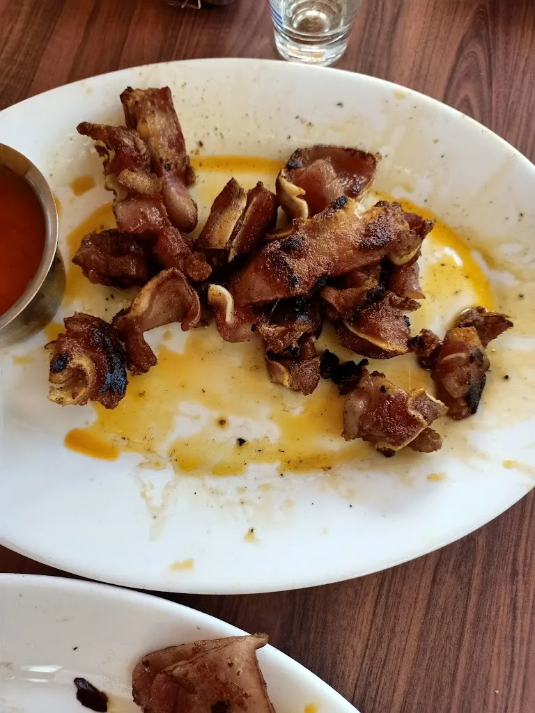 Gema Hervás_La Barbería_Pinto_review