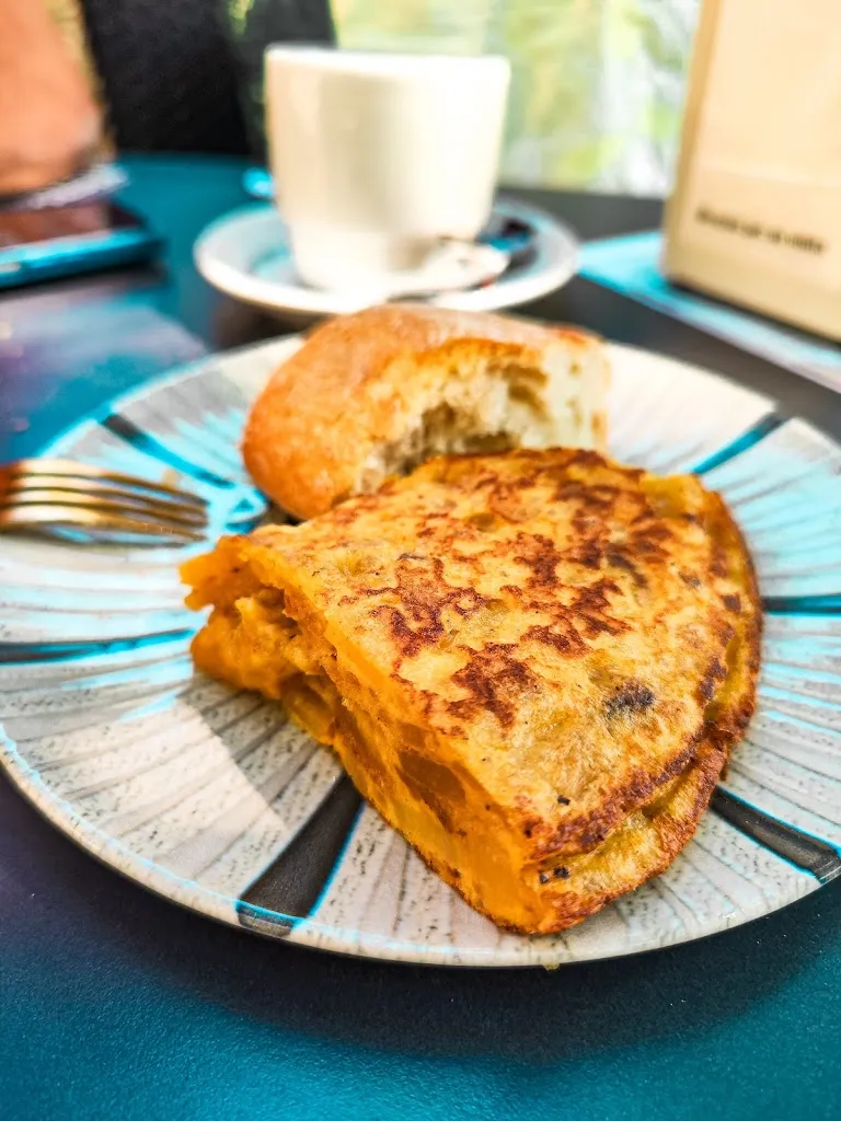 Lupe Vic_Callaito_Pinto_recensione