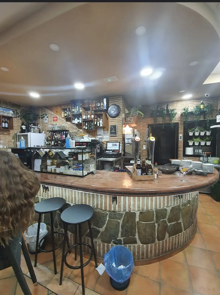 Romayka_Pinto_slider_image_3