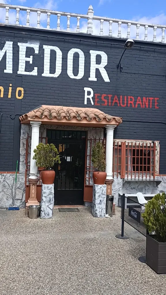 Restaurante Casa Antonio_Pinto_slider_image_2