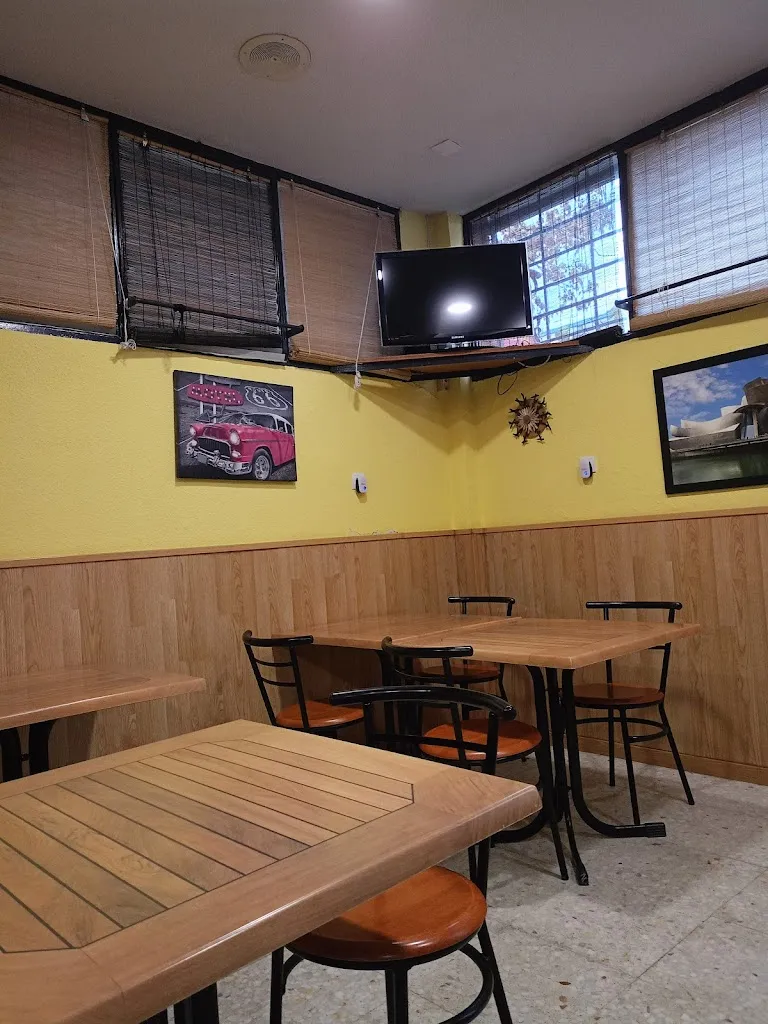 L V Pabon_Bar restaurante La Terracita_Pinto_review