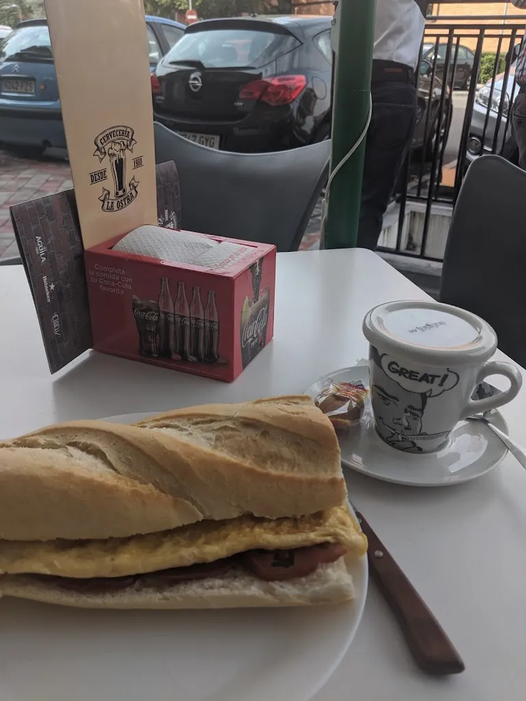 Gina Krupsha Garcia_La Ostra_Pinto_review