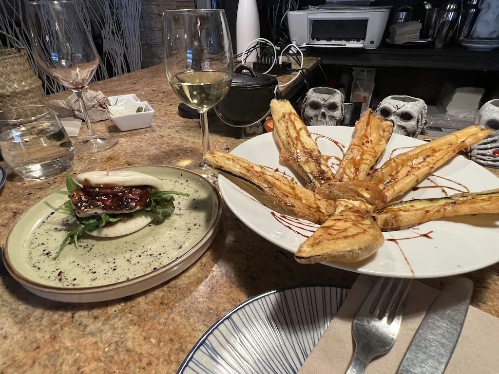 Tess Lane_La terraza del zoco_Torrejón de Ardoz_review