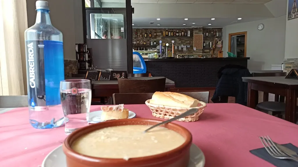 Restaurante &Bar luna_Sevilla La Nueva_slider_image_3