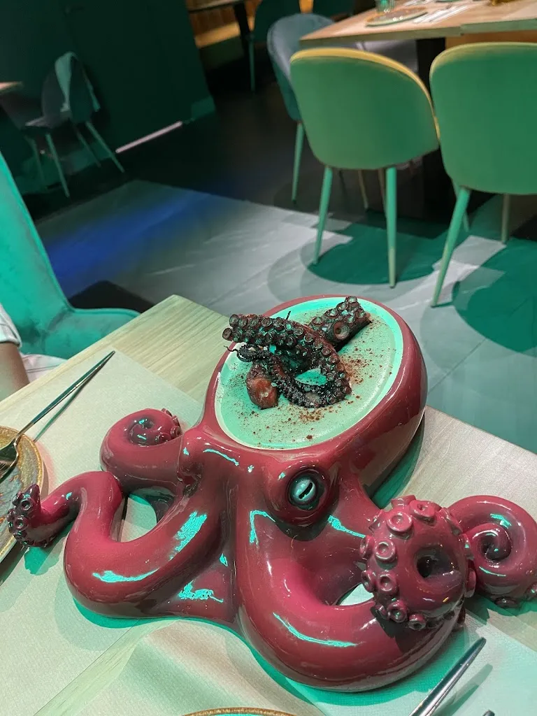 Makkao Club_Sevilla La Nueva_slider_image_3