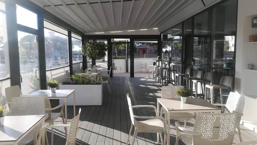 Cafetería La Nueva restaurant in Sevilla La Nueva