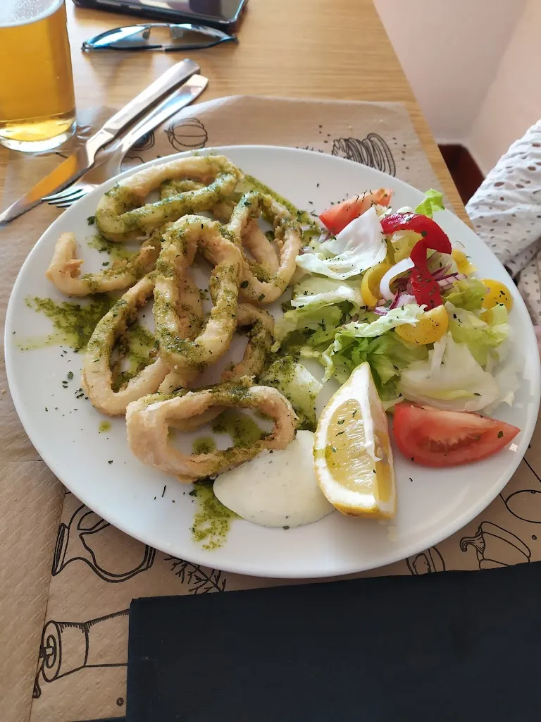 Andres Alonso_Pan y Ajo restaurante_Sevilla La Nueva_review