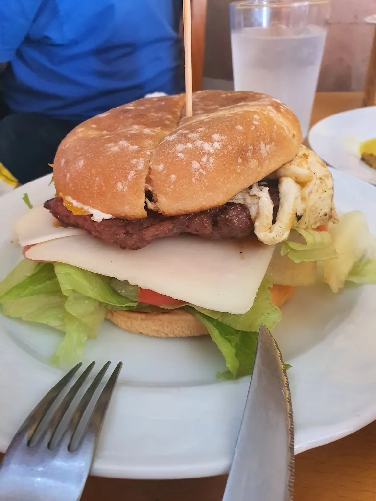 La Taberna de Maure_Torres de la Alameda_slider_image_2