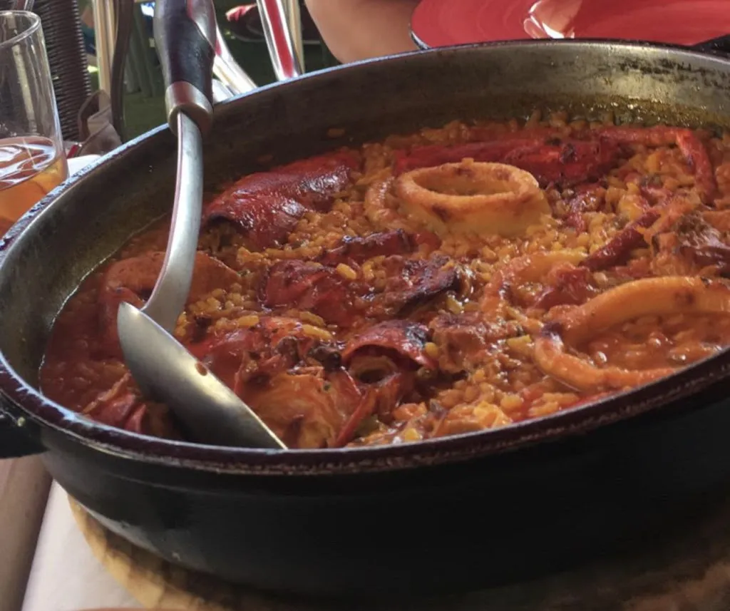 Vicente Baron_Comida Cotradis_Torres de la Alameda_review