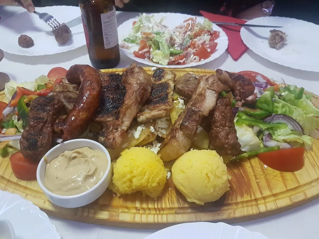 Menu_La Pared_Torres de la Alameda_image_6