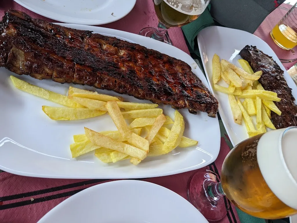 Bar Restaurante Parrilla Argentina Caminito_Torres de la Alameda_slider_image_2