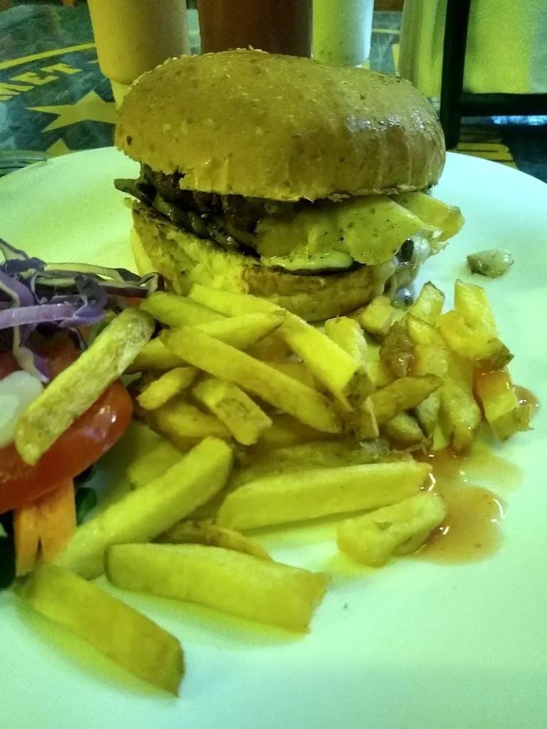 Fernanda Vega_Estación Borrego Beach_San Blas-Canillejas_review