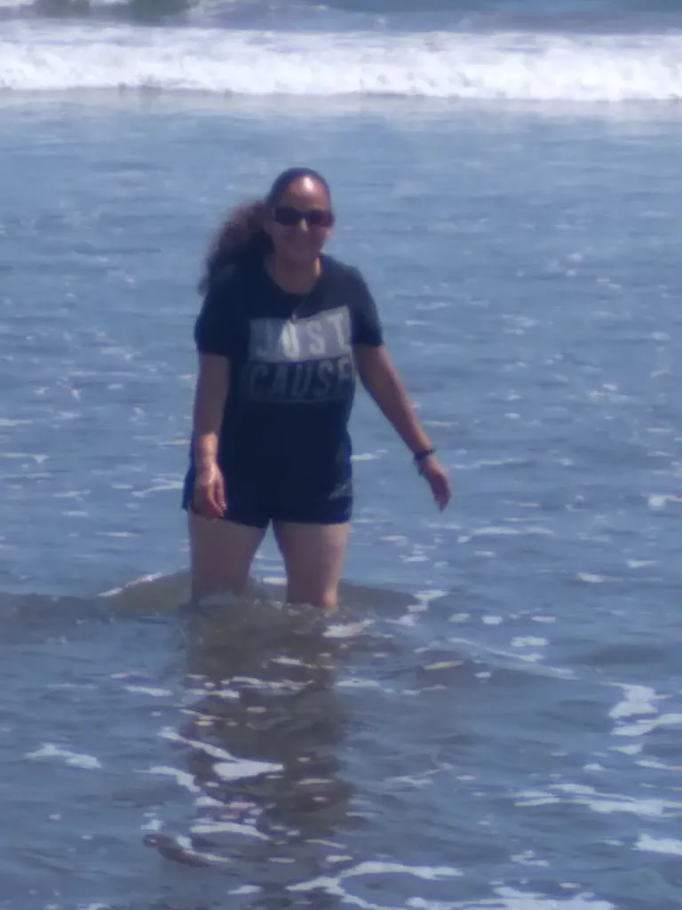 j monroy_Tunabreak Playa del Borrego_San Blas-Canillejas_review