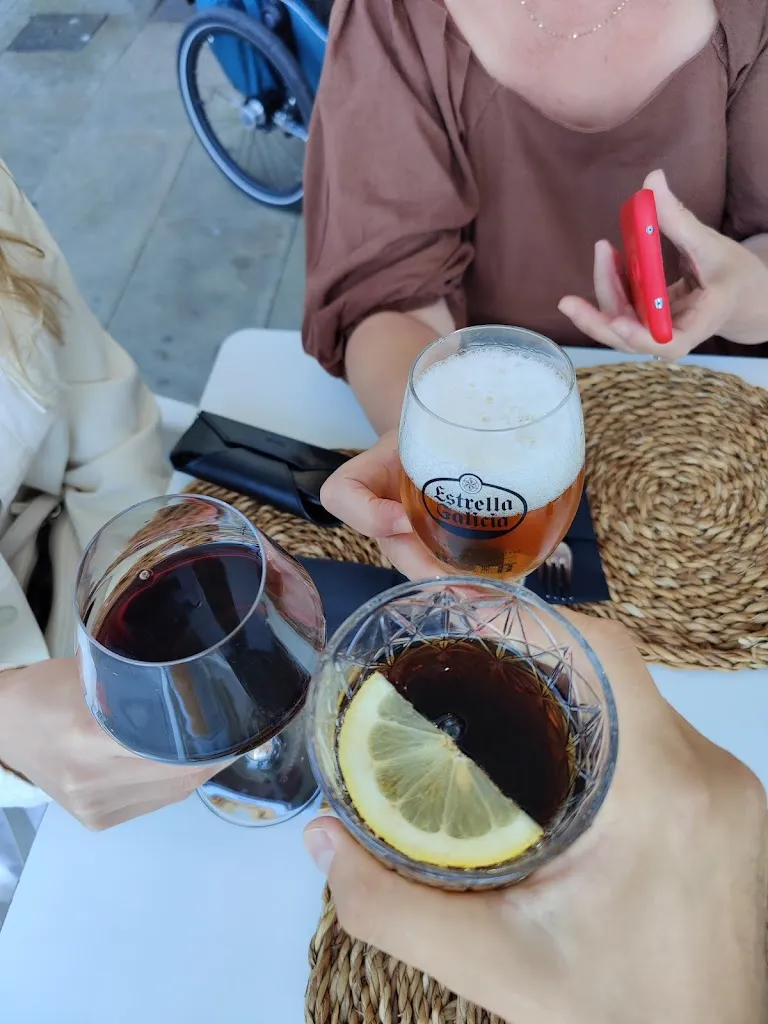 Illia Slypko_Pizzería Adria_Boiro_review