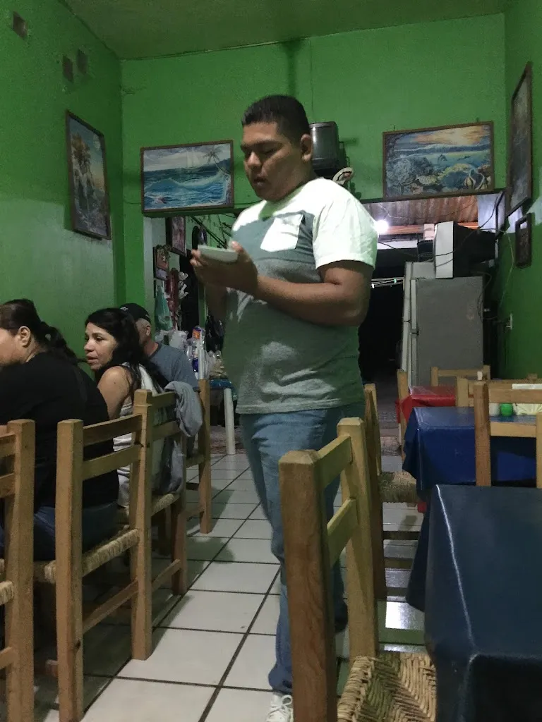 Luis Aldama_Taqueria Doña Choco_San Blas-Canillejas_review