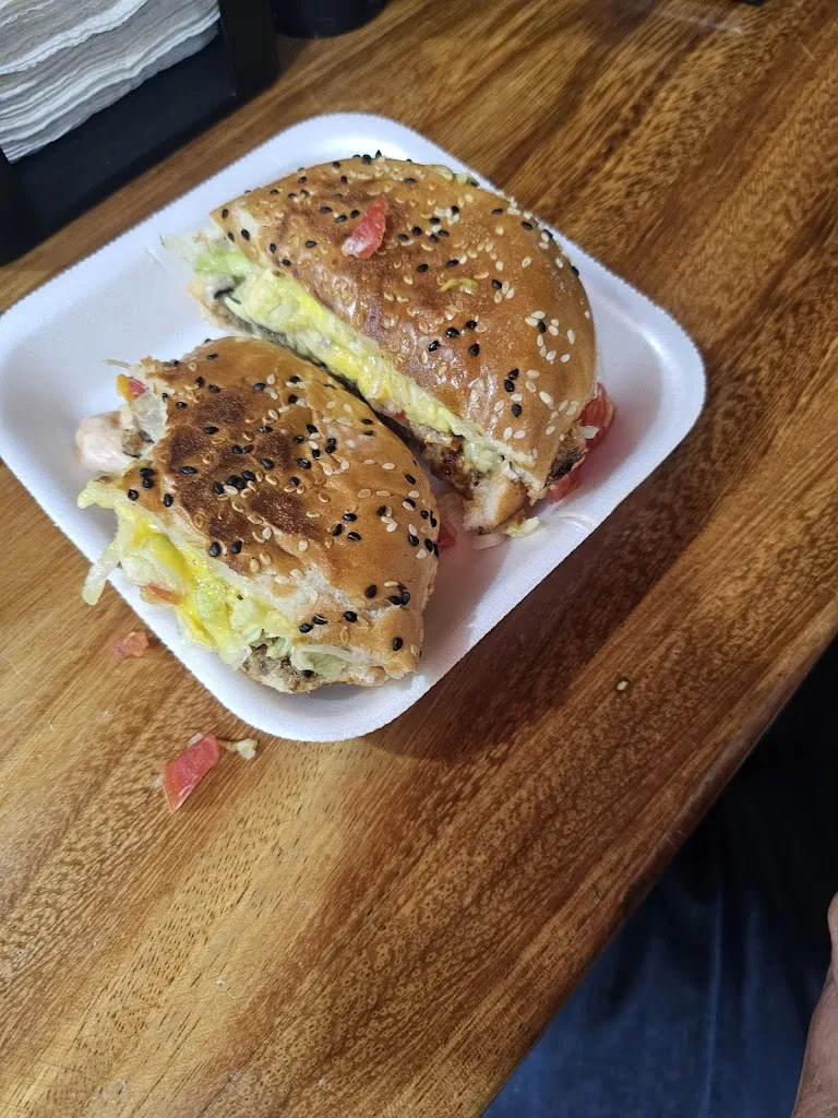 Loncheria Doña Mary_San Blas-Canillejas_slider_image_2