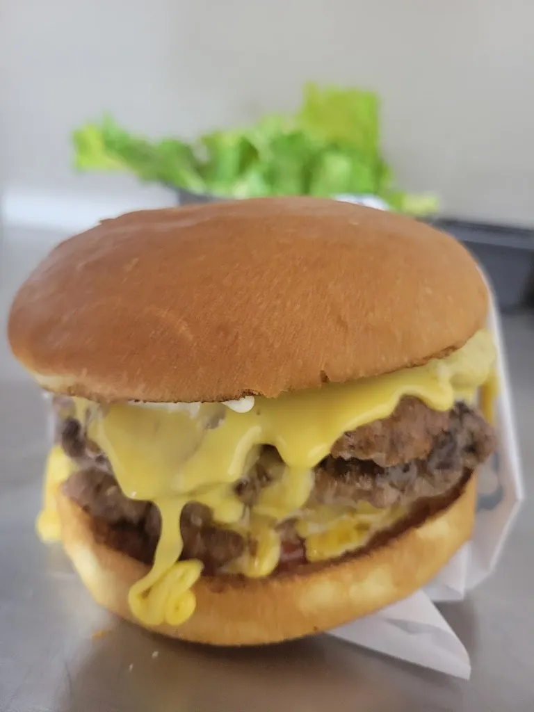 Menu_I LOVE BURGERS_San Blas-Canillejas_image_5