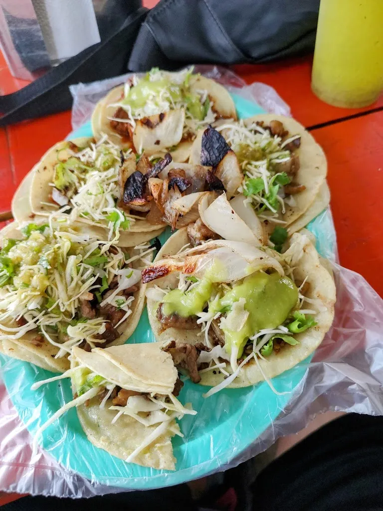 Taqueria Las Cuatas_San Blas-Canillejas_slider_image_2