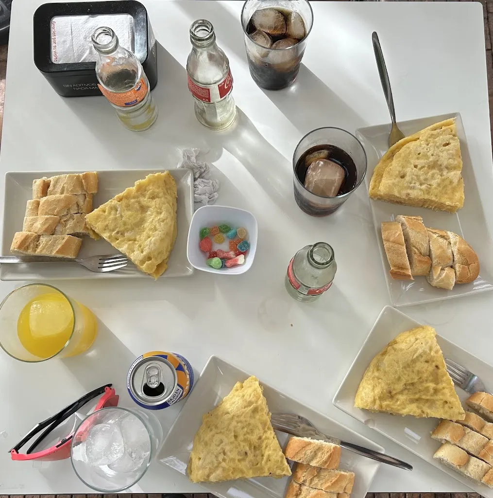 Bar La Plaza_Valdelaguna_slider_image_2