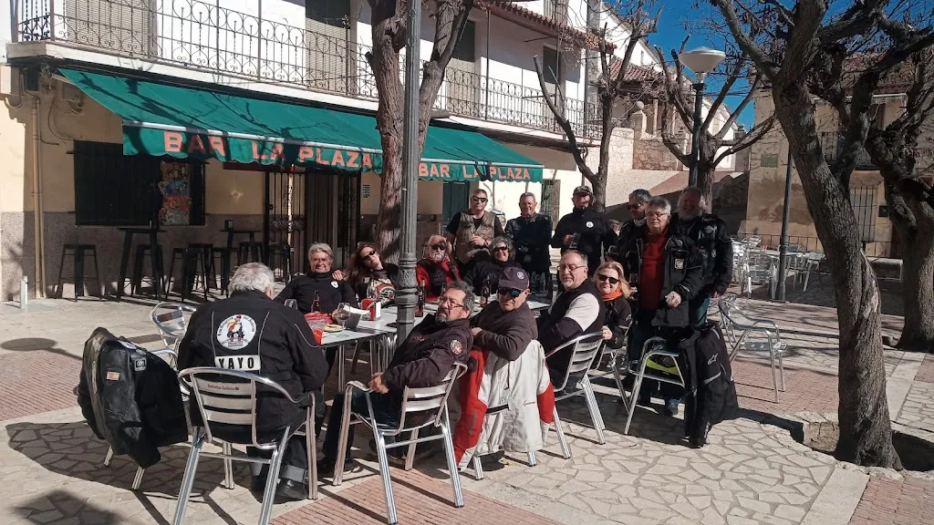 Bar La Plaza_Valdelaguna_slider_image_3