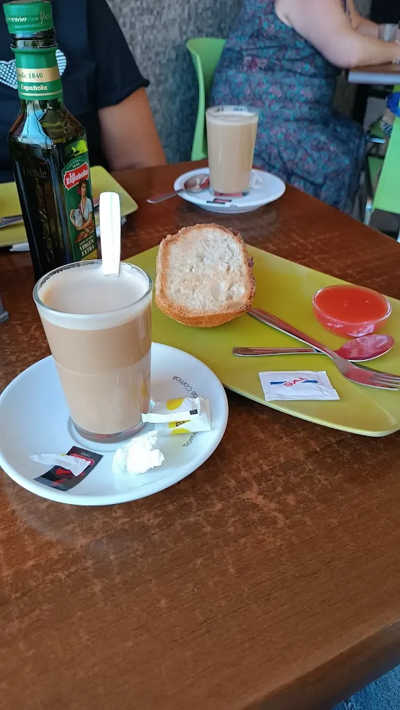 Menu_Bar-Churreria La curva_Torrejón de la Calzada_image_9