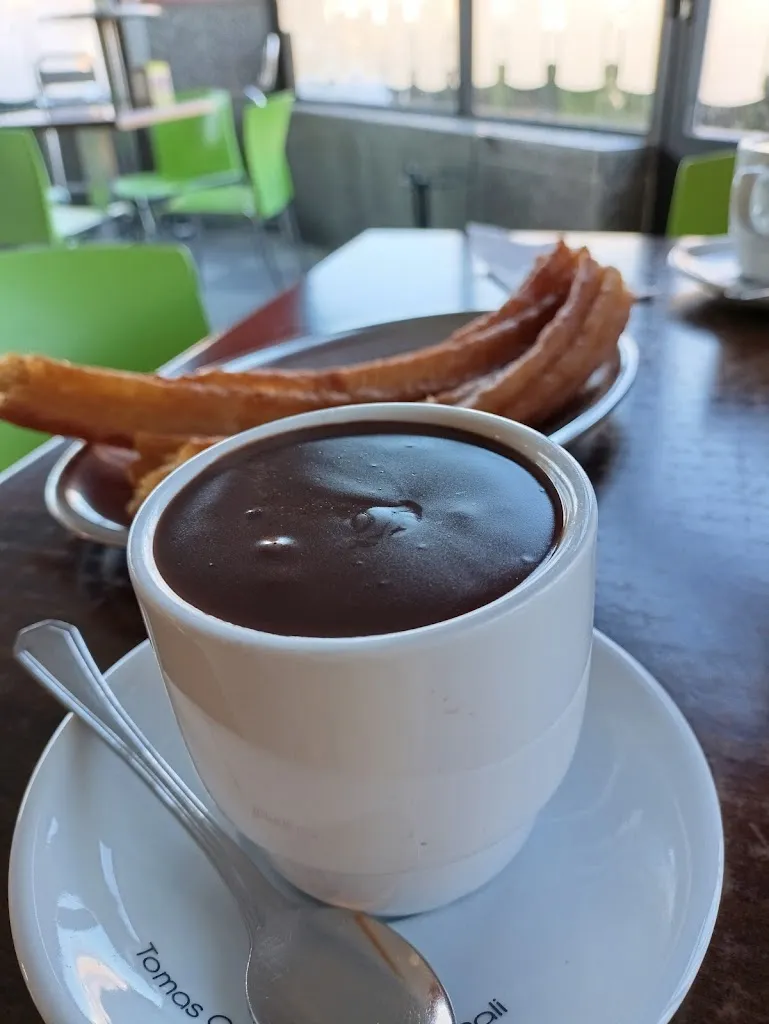 Marcos J_Bar-Churreria La curva_Torrejón de la Calzada_review