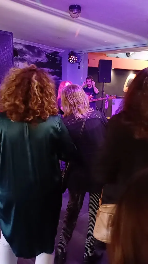 Tracey Amos_Cresol 66_Pedreguer_review