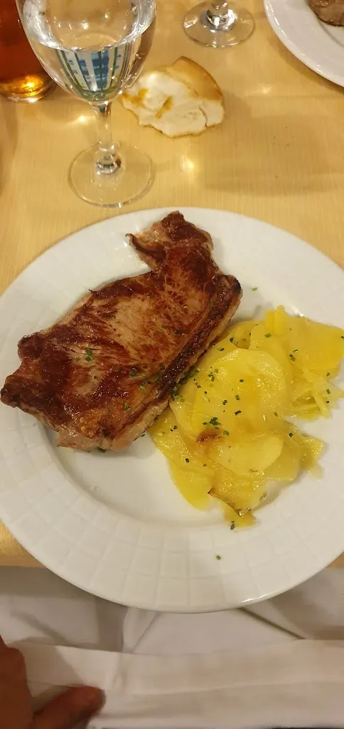 GUILLERMO MENDOZA_Casa Moraleda_Torrelaguna_review