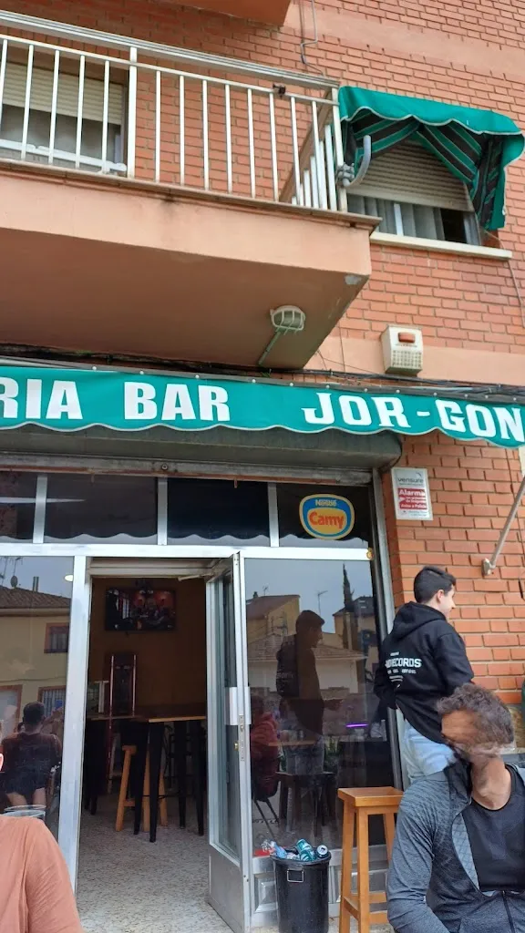 Bar Cafeteria Jor-Gon restaurant in Torrelaguna