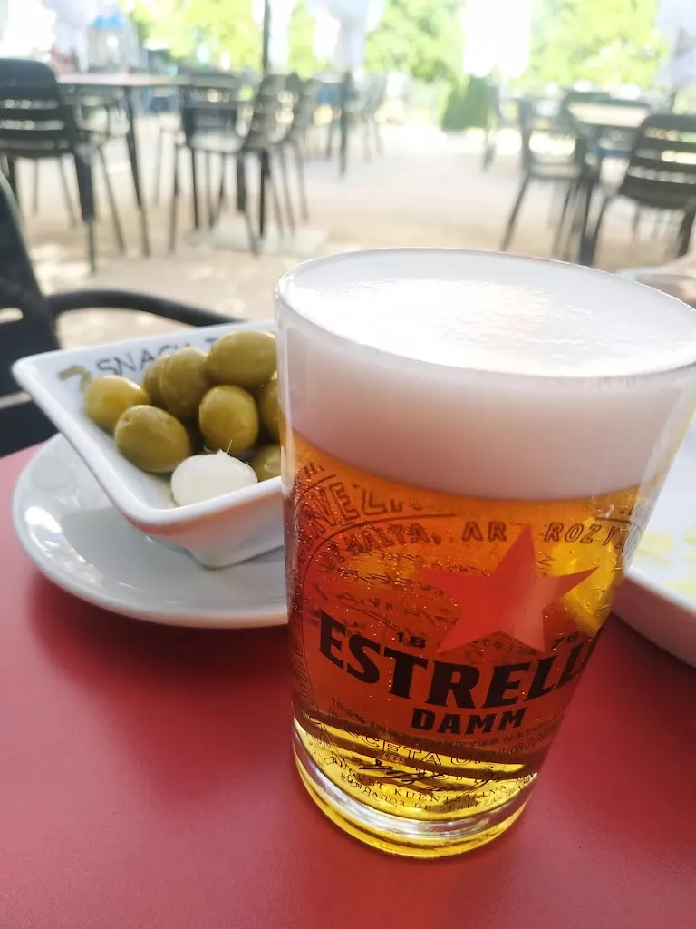 Bar La Plaza_Torrelaguna_slider_image_3