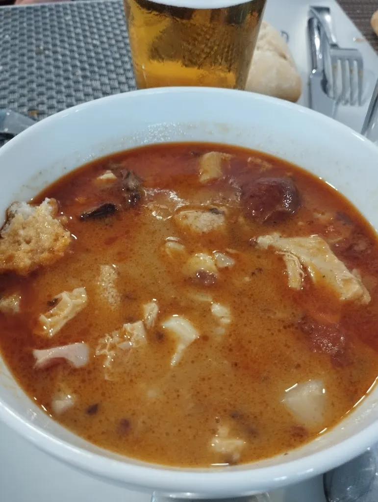 Menu_Bar Las Pistas_Valdeolmos-Alalpardo_image_7