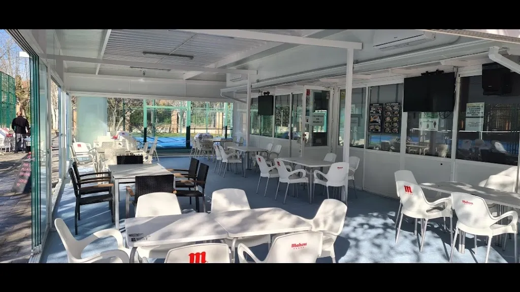 Bar Las Pistas ristorante a Valdeolmos-Alalpardo