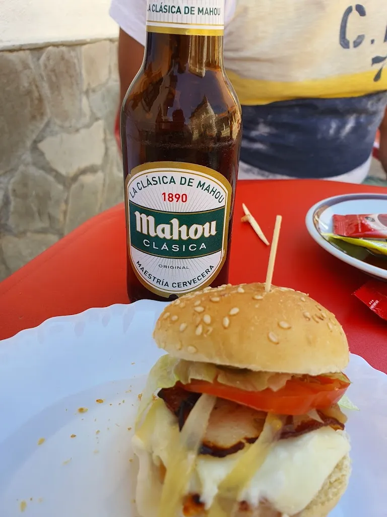 Menu_Bar La Torre_Valverde de Alcalá_image_3