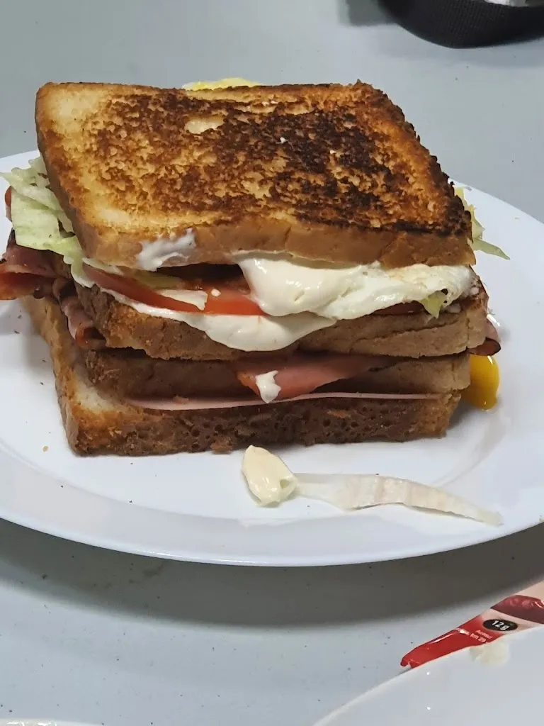 Menu_Bar La Torre_Valverde de Alcalá_image_5