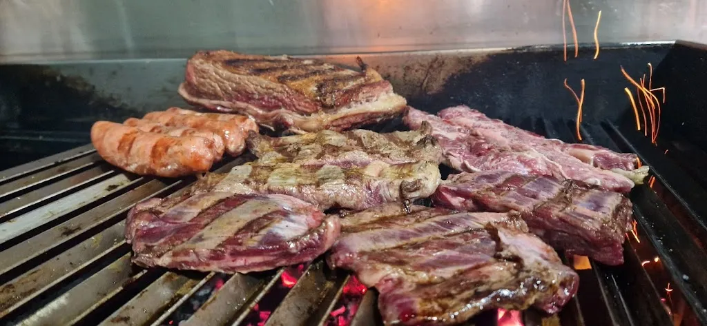 Menu_Restaurante Parrilla Argentina, Carbón y Tinto_Valverde de Alcalá_image_4