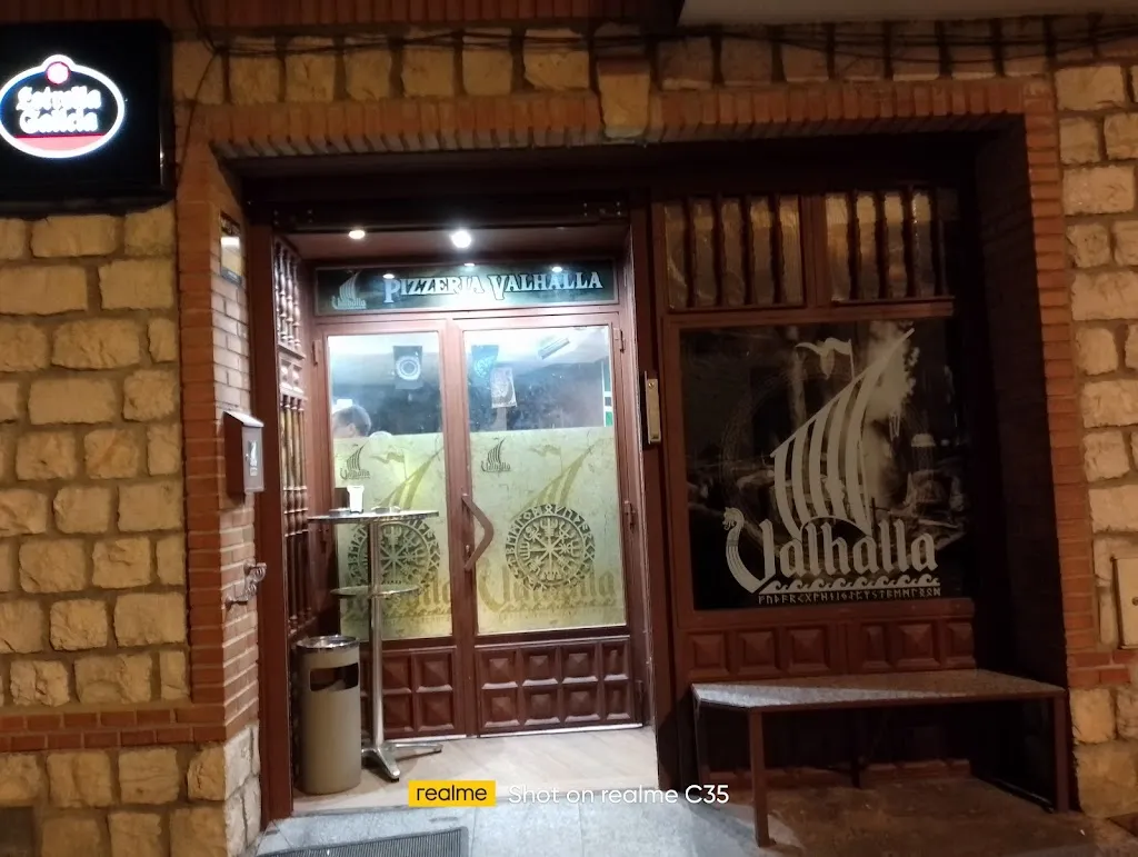 Pizzería Valhalla_Valdilecha_slider_image_3