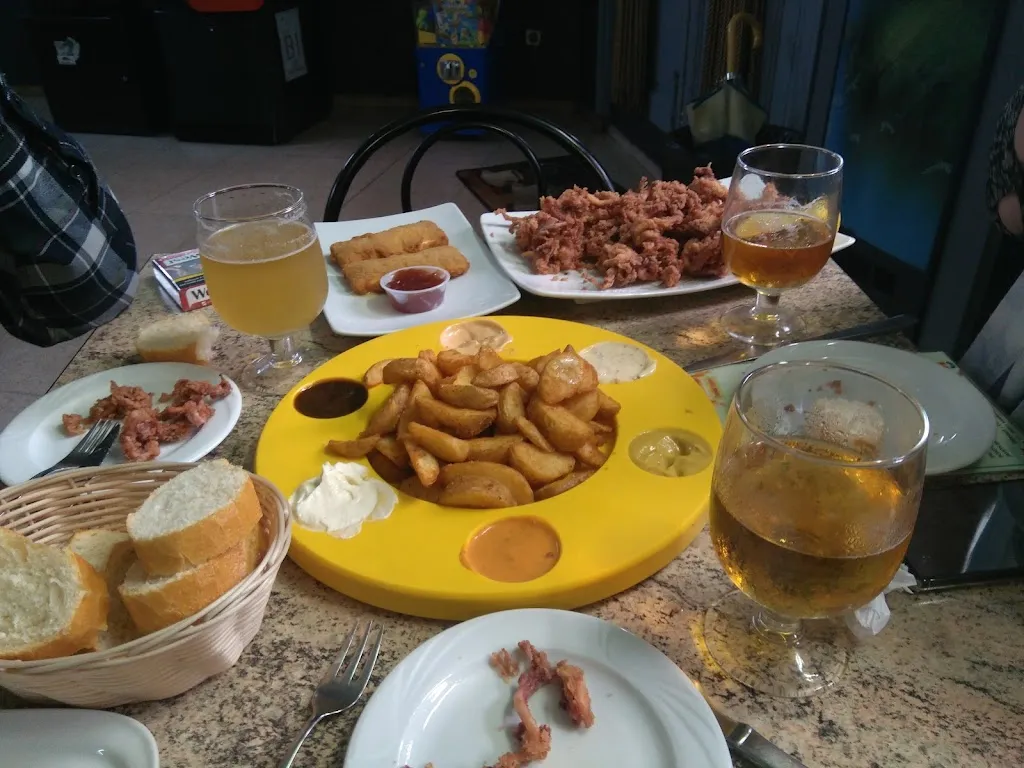 Nidia Perez _Bar Imperio_Valdilecha_review