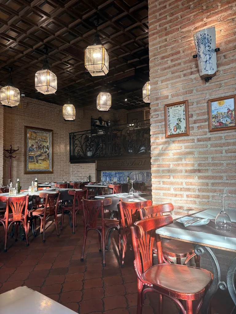 La Taberna de Chana_Vicálvaro_slider_image_3