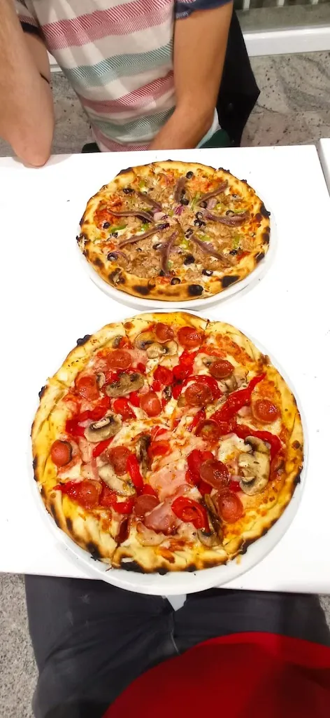 Stefano Cescon_Ventura & Jones_Venturada_review