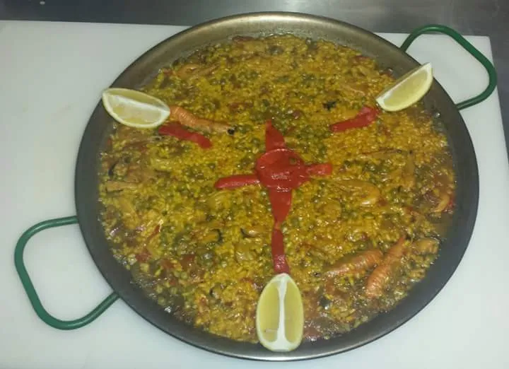 Bar reyes_Venturada_slider_image_2