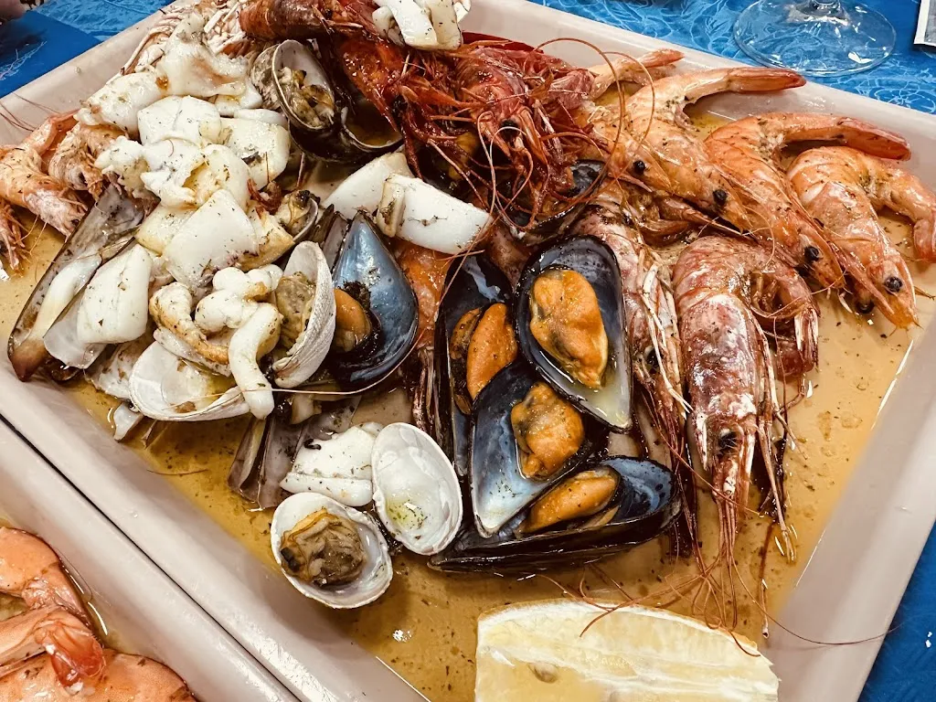 Restaurante Cocedero de Marisco Emiliano_Villalbilla_slider_image_3