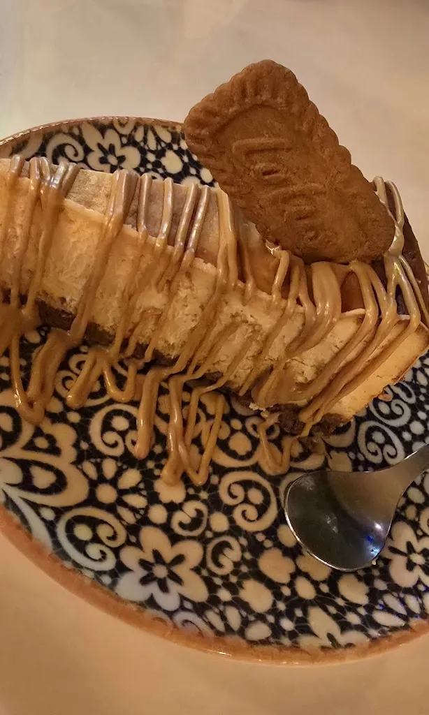 Alejandro Villanueva_MACOCO_Villalbilla_review