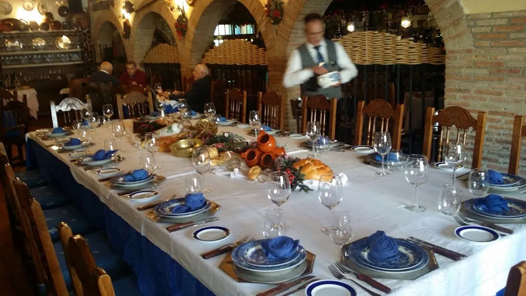 Mesón Restaurante El Molino_Villa del Prado_slider_image_3