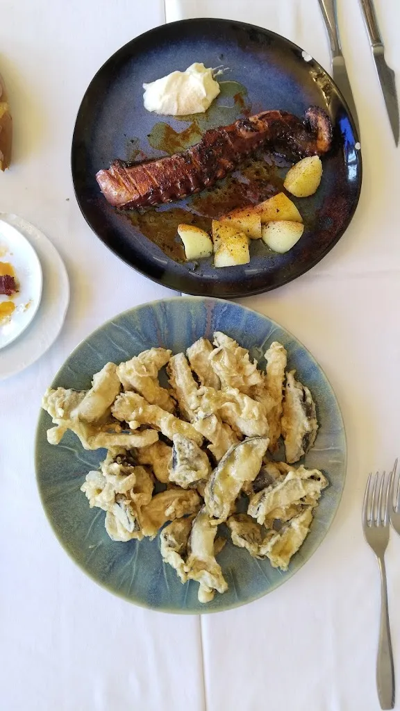 Mara_Restaurante Asador El Extremeño_Villa del Prado_review