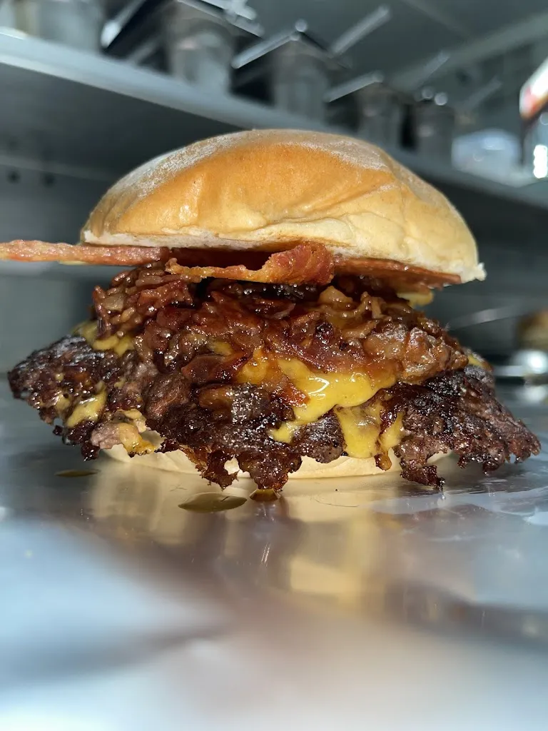 OASIS FOOD VDP_Villa del Prado_slider_image_2