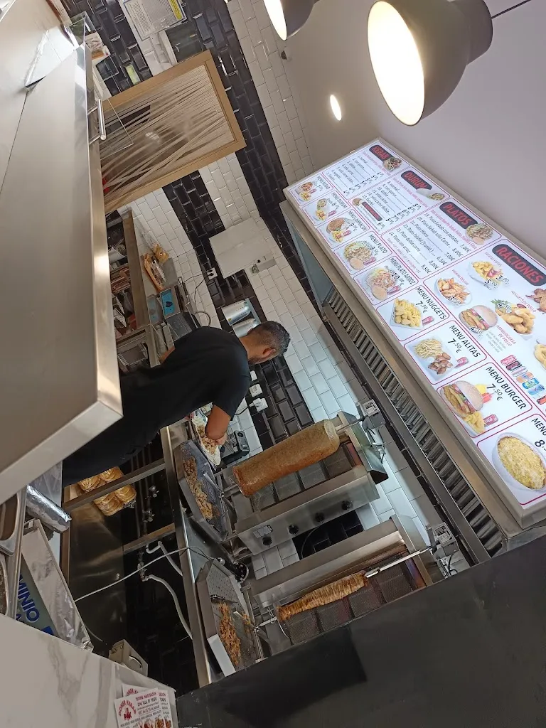 Luis Fresnadillo Mena_Kebabish Villa del Prado_Villa del Prado_recensione