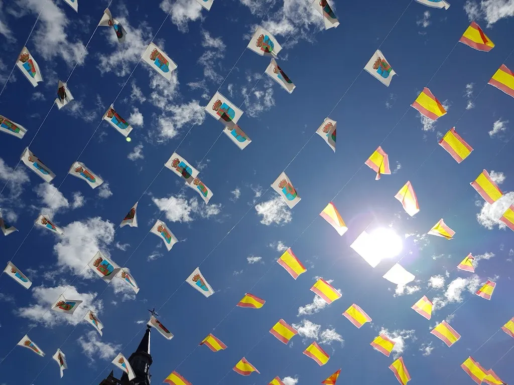 Daniella Laguado_Bar España_Villa del Prado_review