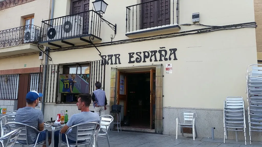 Bar España restaurant in Villa del Prado