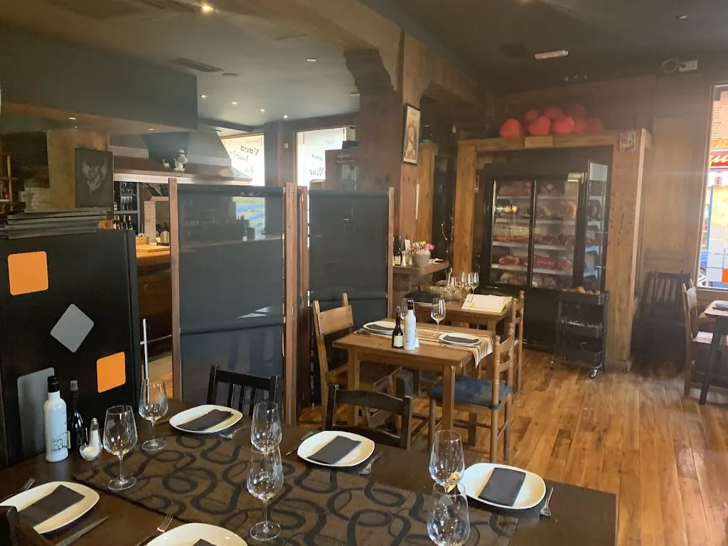 Taberna Vaca Lucía (Anca Nino) restaurant in Villanueva de la Cañada